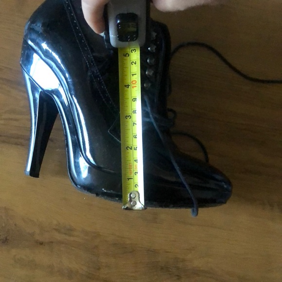 AUTHENTIC BURBERRY Patent Leather Booties - Picture 8 of 8